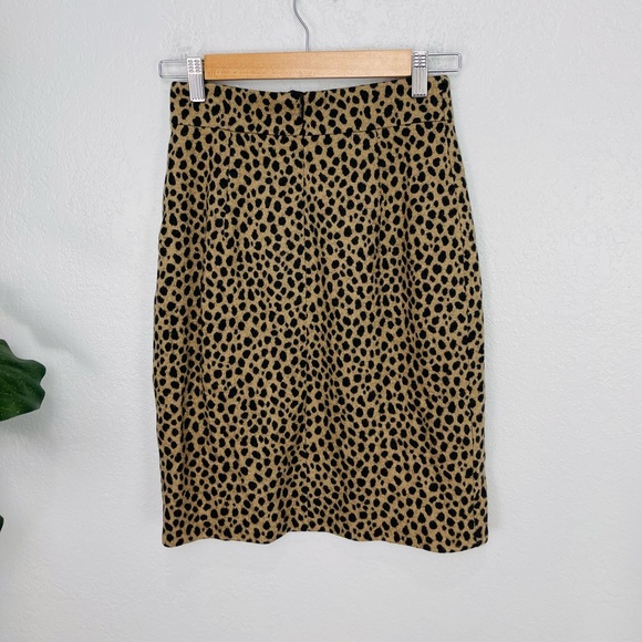 AKRIS Wool Brown Leopard High Waist Pencil Skirt - Picture 5 of 6